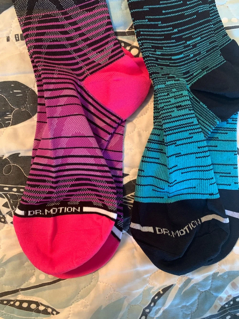 NWOT Women’s Performance Compression Socks — Pink and Teal Stripe